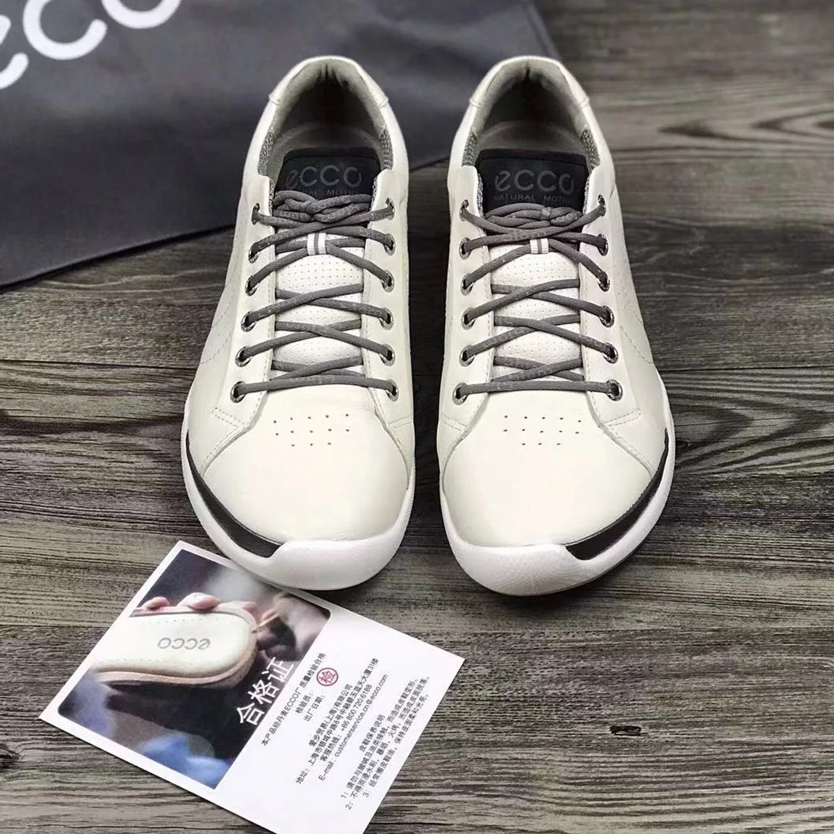 

Spikeless Golf Shoes Men Professional Sport Comfortable Walking Training Sneakers Grand Grass Golf Shoes KoreaTrainer