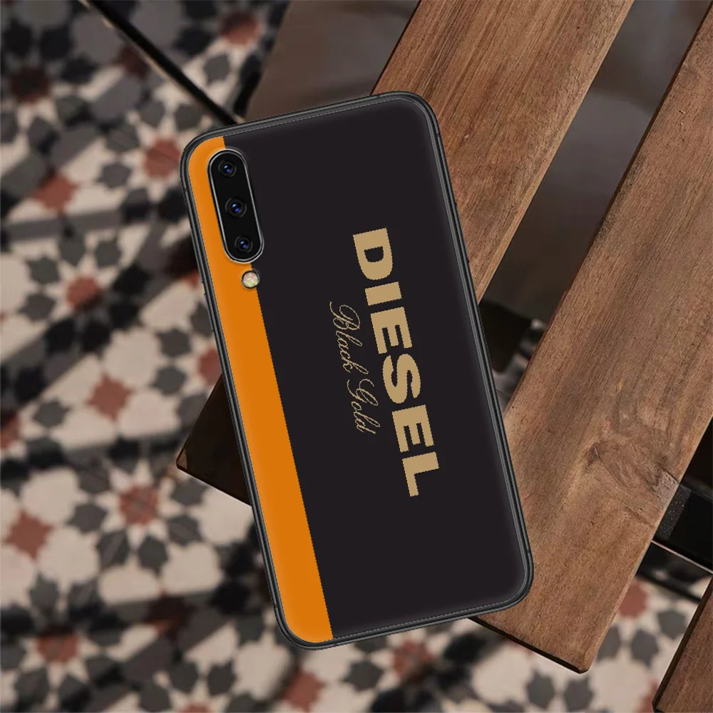 

Italy Luxury Brand DIESEL Phone Case For Samsung Galaxy A 72 71 70 52 51 41 40 31 30 21 20 10 S J 5 6 7 2017 2018 black Funda