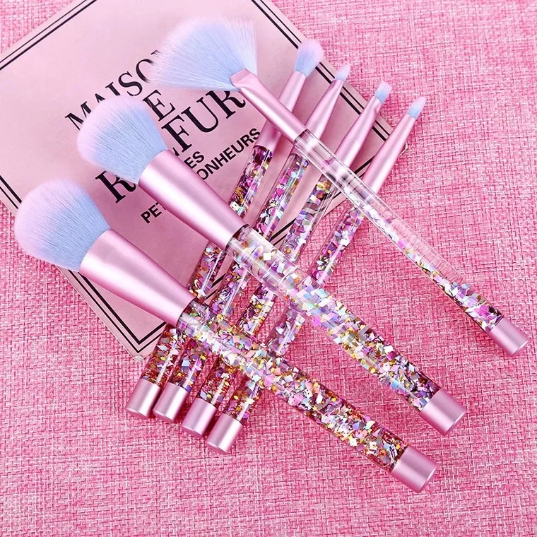 

Набор кистей для макияжа с блестками и бриллиантами, 7 шт., кисти для теней и румян, консилер, основа для макияжа, набор кистей для губ, инструм...