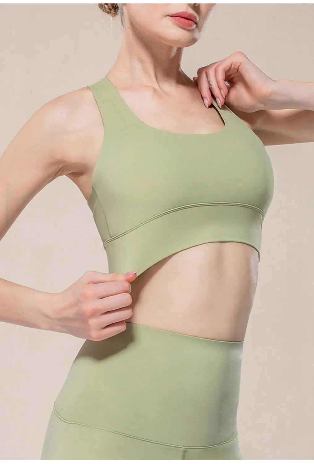 

Sports Bra Breathable Push-Up Solid Workout Fitness Yoga-Top Shockproof Jogging Elastic Activewear Quick Dry Top Female Sports