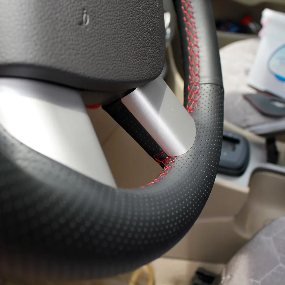 Пояса из натуральной кожи рулевого колеса автомобиля крышки для Ford Focus 2 2005 2011