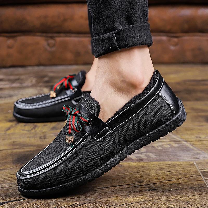 

Мокасины мужские бархатные, теплые туфли, без застежки, модные туфли в национальном стиле, плоская подошва, деловой стиль, черные