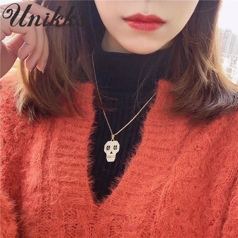 

Full diamond necklace female tide net red skull simple personality temperament clavicle chain