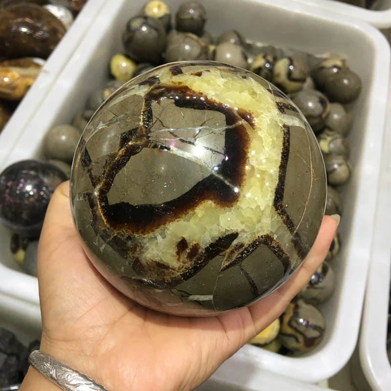 

Натуральный кристалл, септария, сфера, ламбрекен, энергетический камень, натуральный дракон