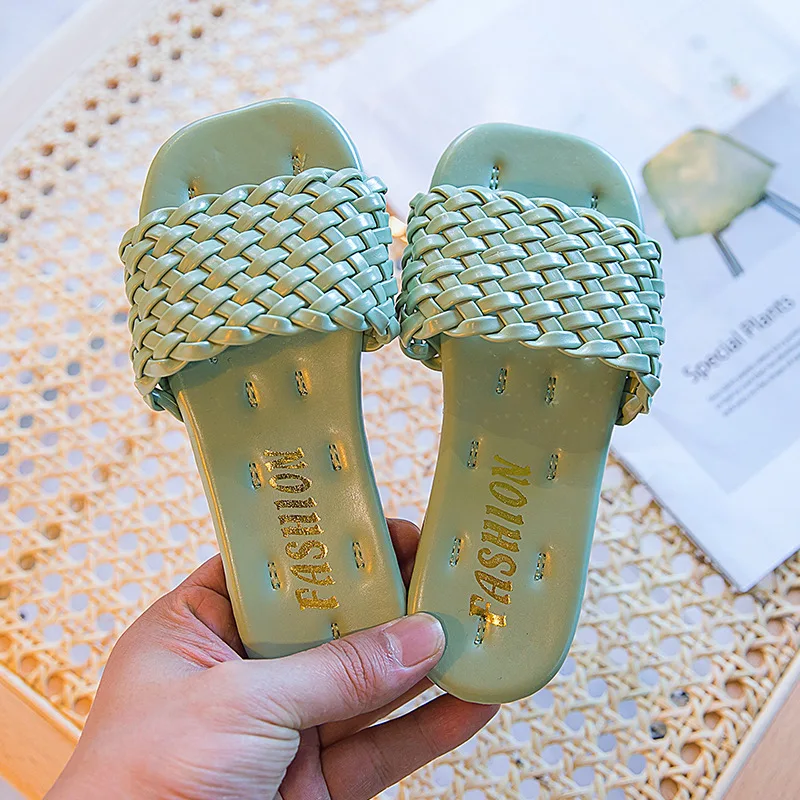 Slippers Girl Boy Summer Sandals Flat Shoes Children Weave Non-Slip Outdoor Beach Cute Fashion Kids Slides Flip Flops