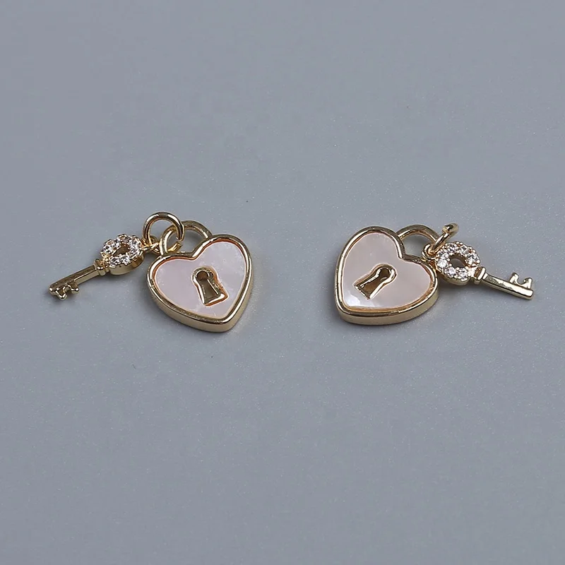 Оптовая продажа дешевая модная оболочка в форме сердца 10*12 мм с микрозакрепкой 4*11