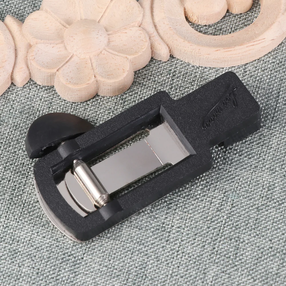 

Tenor Saxophone Sax Reeds Reed Trimmer Cutter (Black)