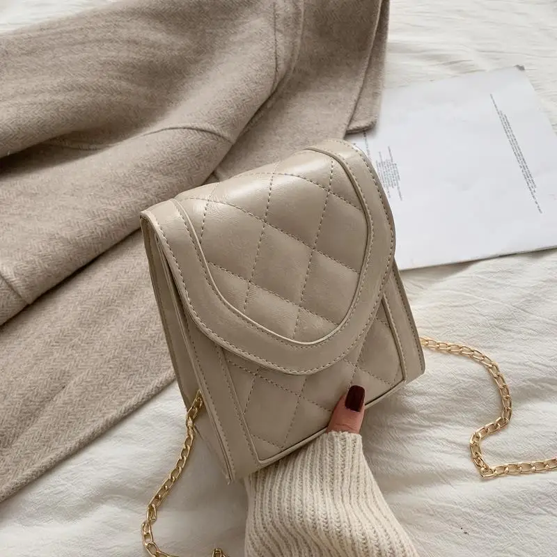 

Mini Single Shoulder Bag for Girls New Fashion Retro Messenger Bag Lingge Chain Small Square Bag for Women Gift