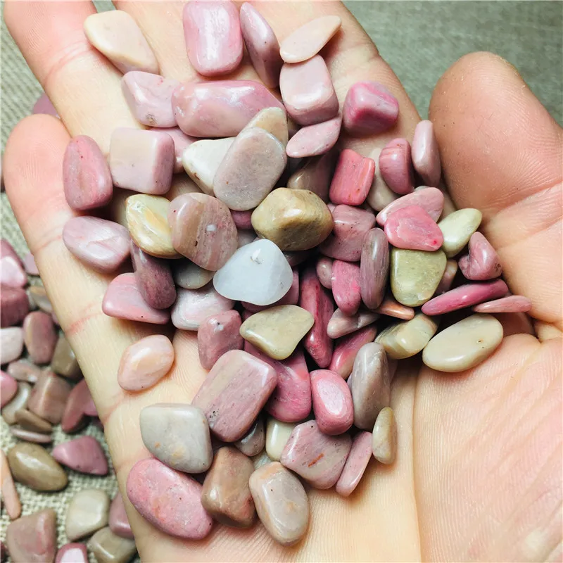 

100g tumbling gem Red natural quartz mineral is used to heal chakras
