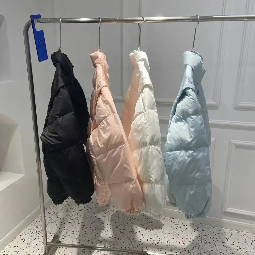 Зимняя женская дизайнерская куртка-пуховик с гусиным пухом со стоячим