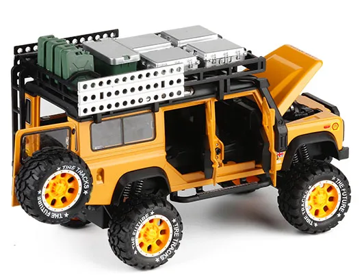 Цвет: желтый 1/28 Diecasts игрушечный транспорт защитник Кубок с верблюдом модель автомобиля звуковой светильник автомобиль игрушки для детей подарок коллекция - Цвет: Цвет: желтый