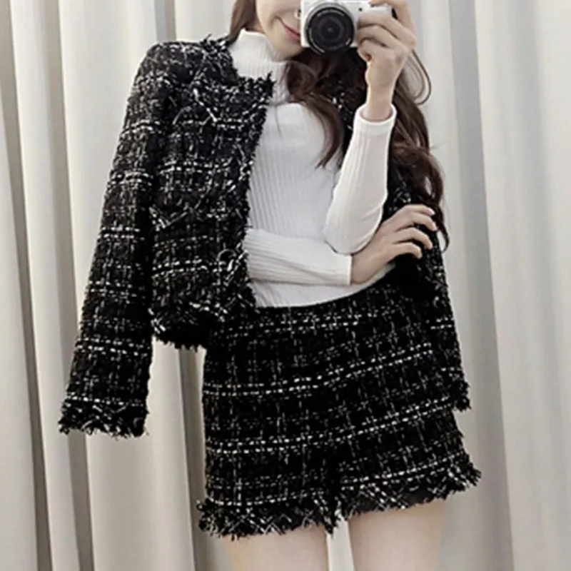 

Fashion Slim Plaid Two Piece Set Tweed Skirt Suit 2021 Winter Women Casual Jacket Coat+Shorts Sets Long Sleeve Korean Clothes