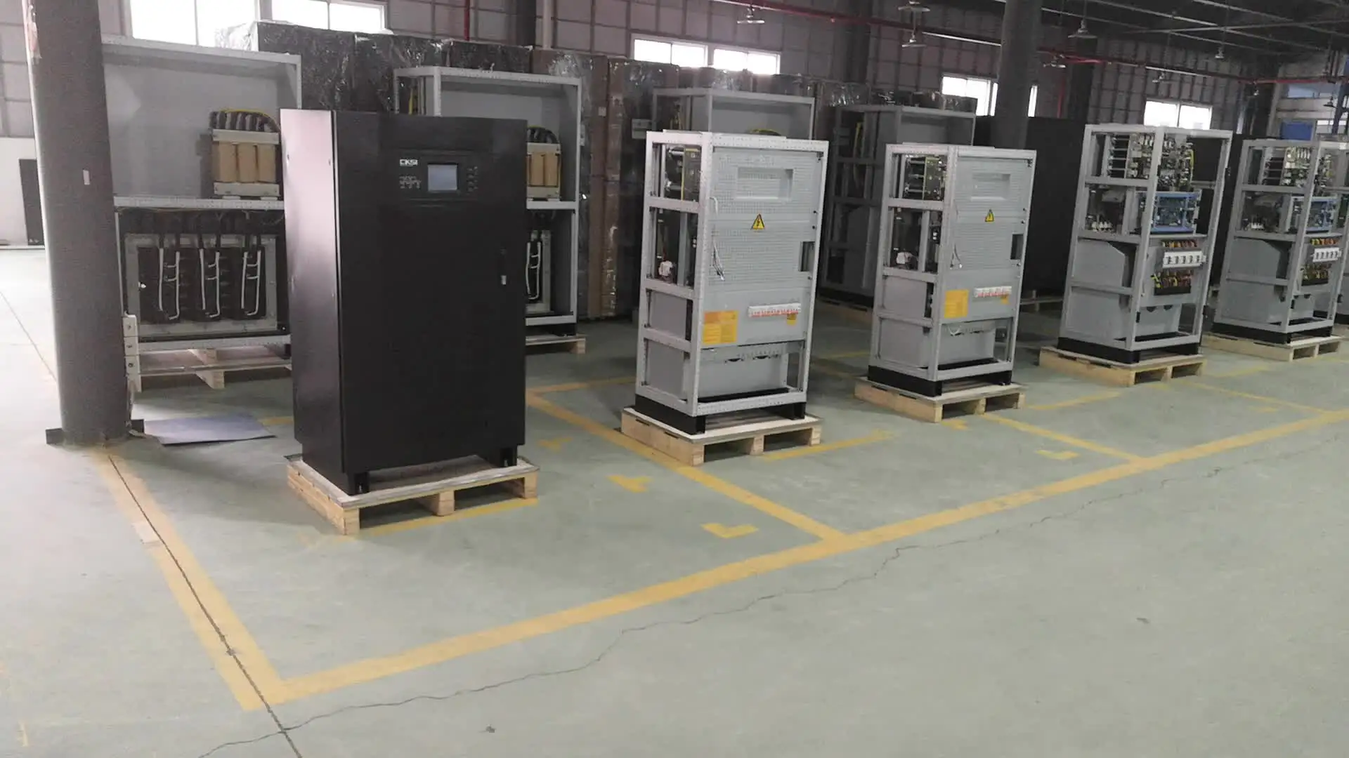

Высокочастотный онлайн-источник питания 3KVA 12V