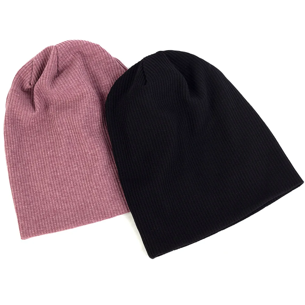 Вязаная шапка в рубчик унисекс зимняя осенняя мягкая теплая с черепом мужские и