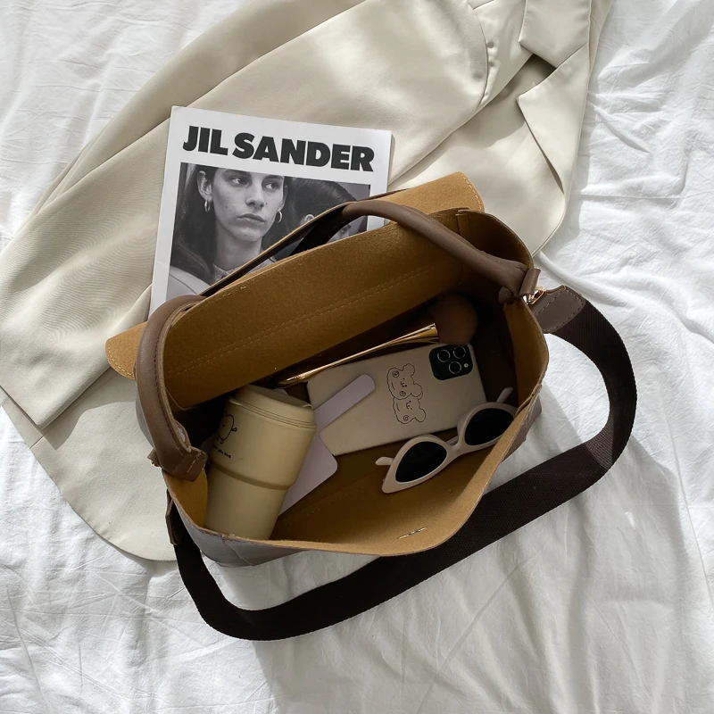 

Women's Designer Handbags High Quality Classic Ladies Cross Body Bags Pu Leather Shoulder Bags 2020 Solid Cover Bags for Women