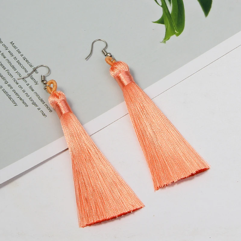 QT04-light pink Qtian серьги с кисточками ручной работы Модный богемный черный красный 14 цветов длинные висячие Винтажные серьги-кисточки для женщин pendiente - Окраска металла: QT04-light pink