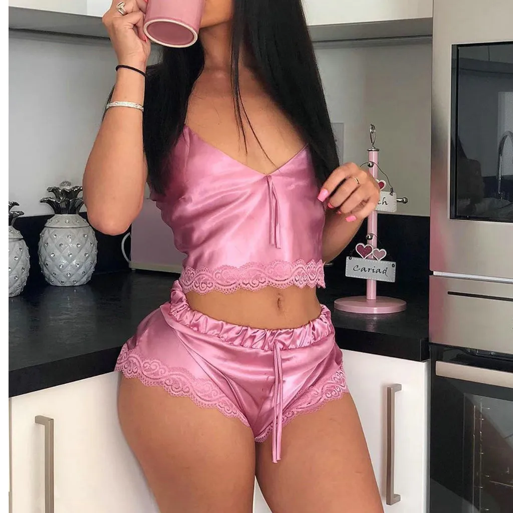 

Women's Sleep & Lounge