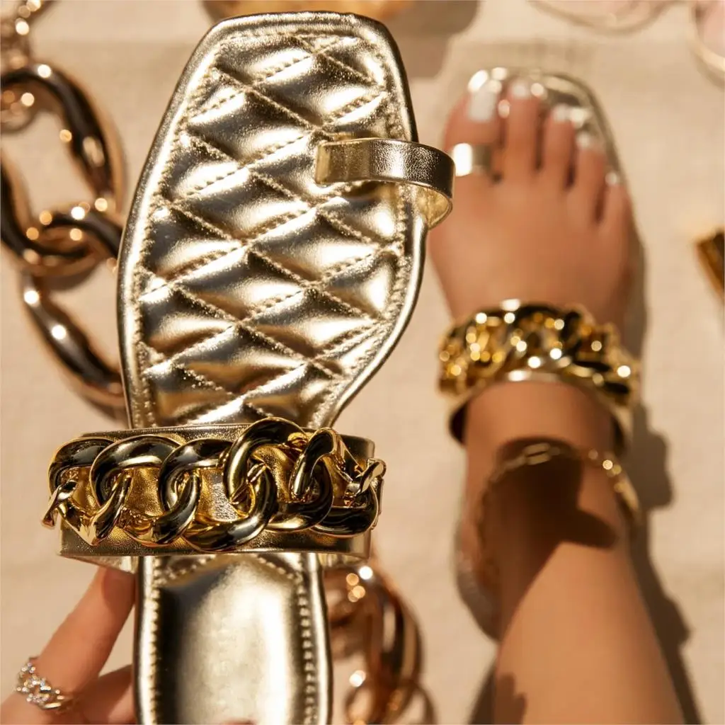 

Шлепанцы женские с кольцом и цепочкой, роскошные современные сандалии на Плоском Каблуке, украшение для улицы, пикантные, лето 2021