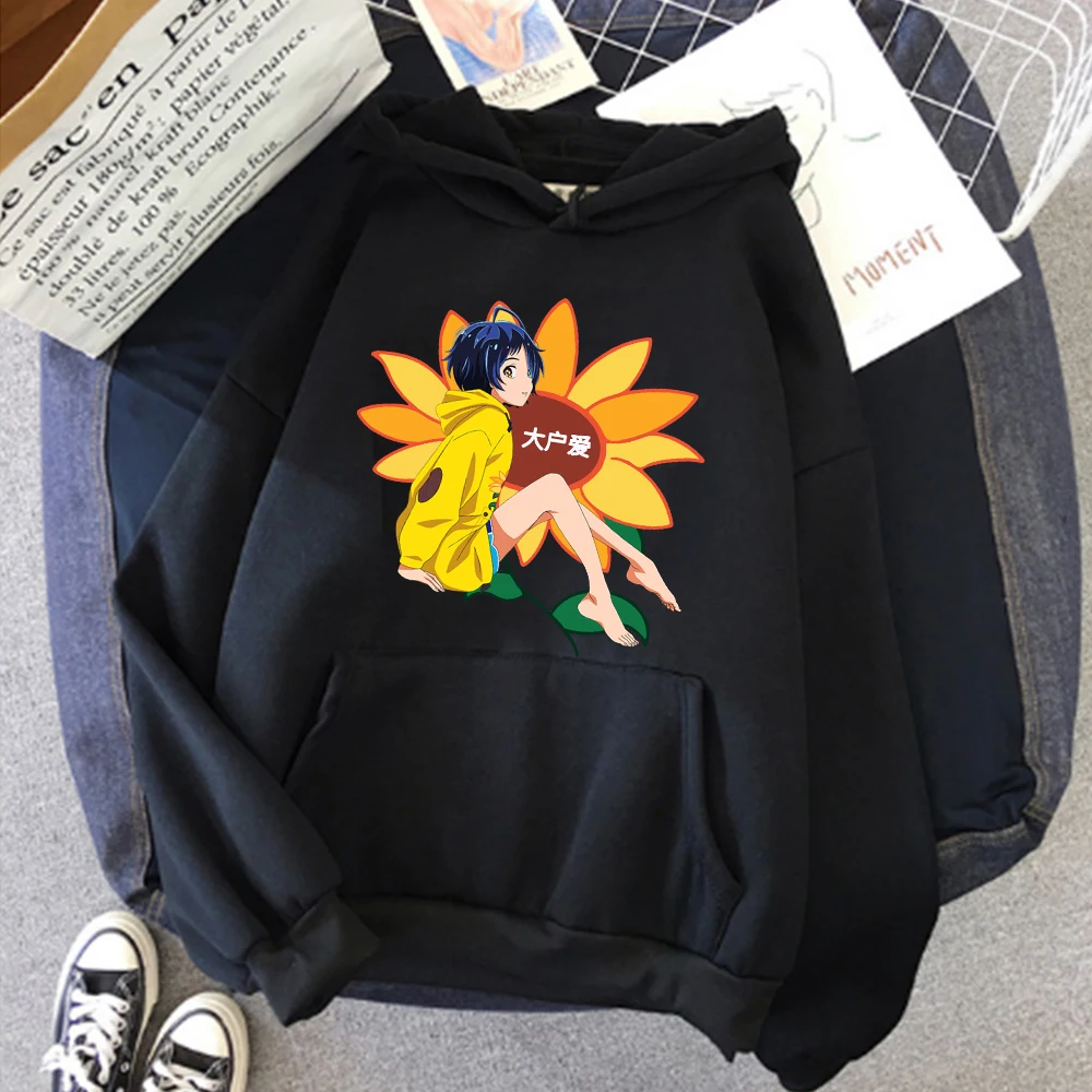 

Пуловер с длинным рукавом в стиле аниме