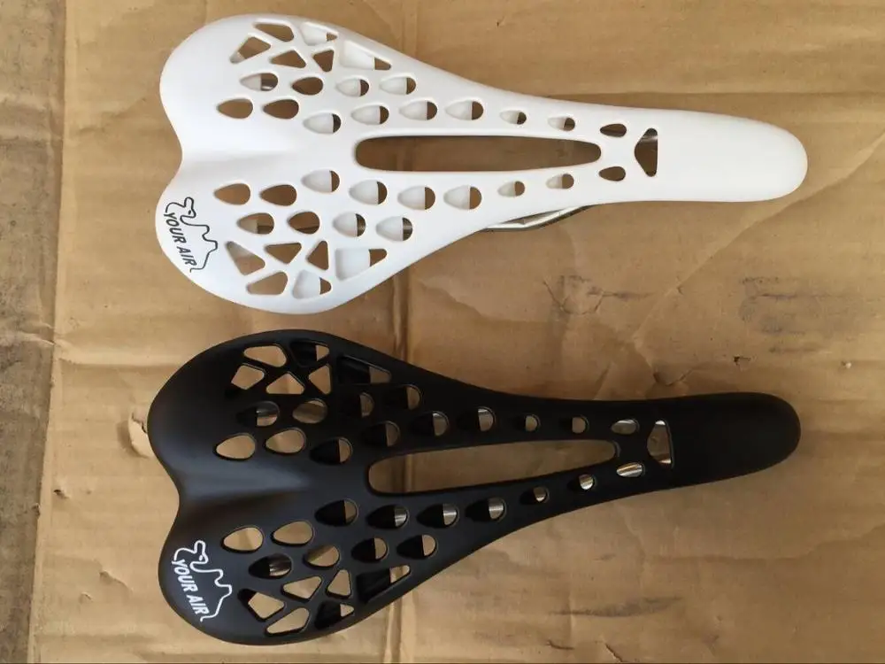 Седло Велосипедное с титановым бантом дышащее эргономичное ажурное переднее