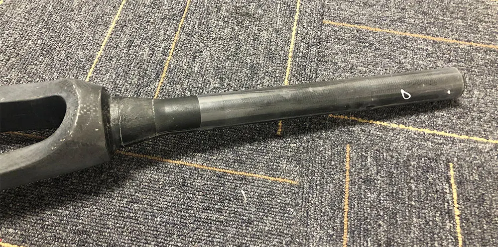 

Raw tapered Carbon 12 mm Thru hub disc brake 700C road bike front fork