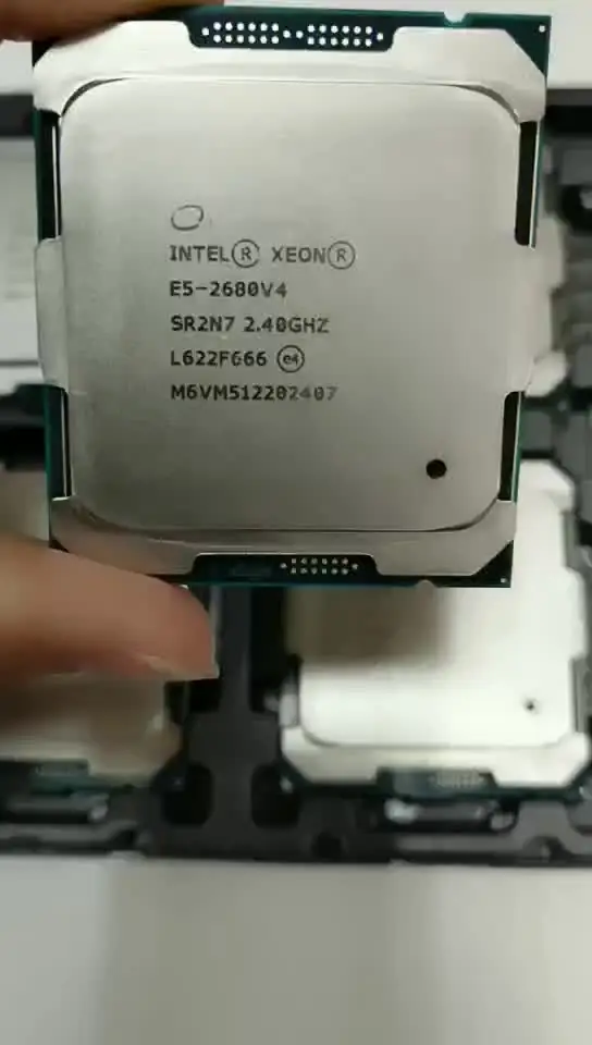 

Оригинальный центральный процессор Intel Xeon E5-2637 V4 core