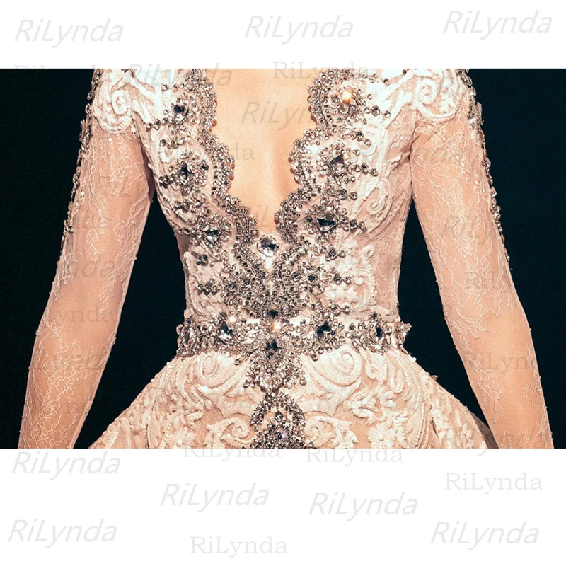 Dubai Champagne Luxury Long Sleeves Wedding Dresses 2020 V-Neck Handmade Flowers Crystal Sexy  Plus Size