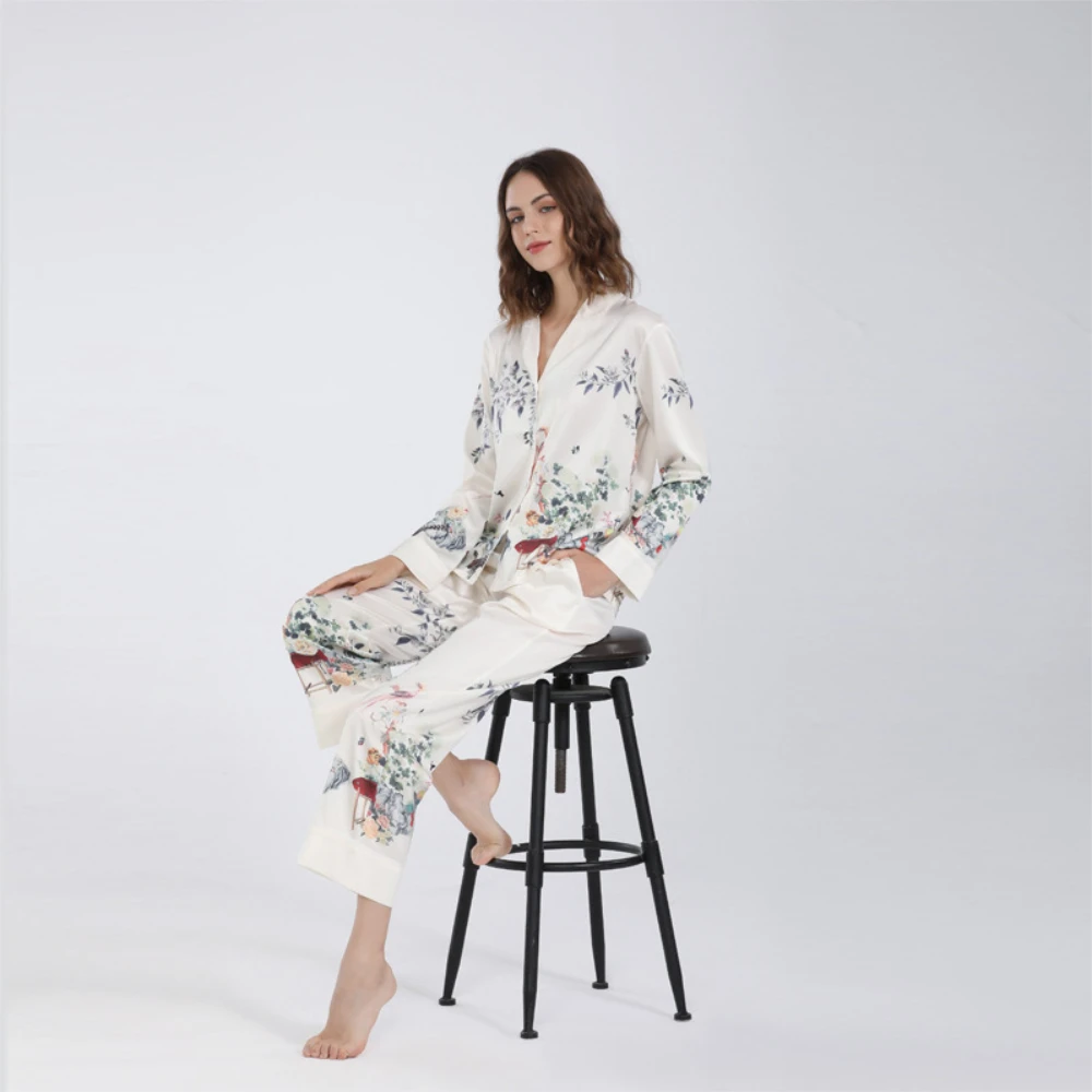 Maison Gabrielle Chinoirie Floral and Bird Printed Pajamas Set Loungewear Sleepwear for Women 2 Pieces Long Sleeve Silk Satin