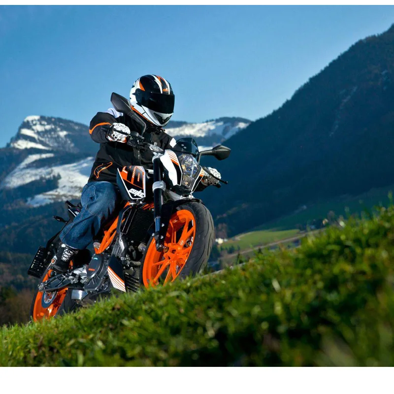 

2021 Carbon Short Motorcycle Gloves Genuine Leather