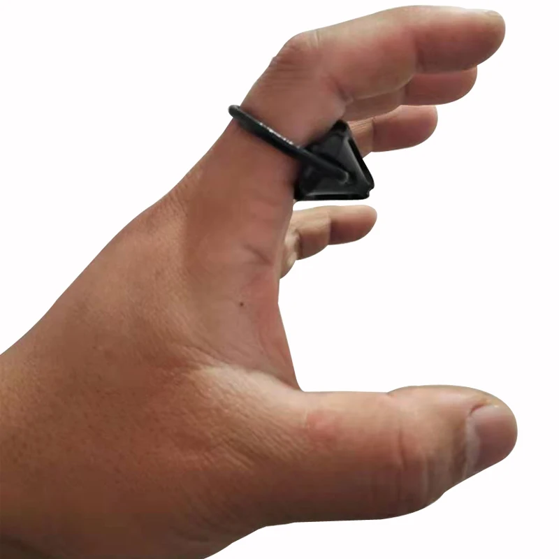 Self Defense Tactical Griffin Grip Concealable Control Device Hidden Wrestling Grappling Finger Ring Survival Emergency Personal |
