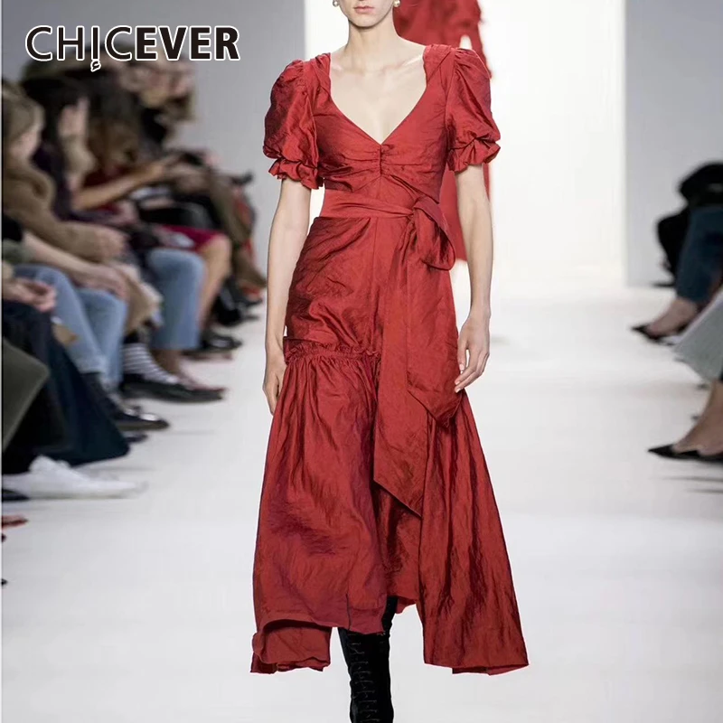 Женское платье-пачка CHICEVER платье средней длины на шнурках с треугольным вырезом