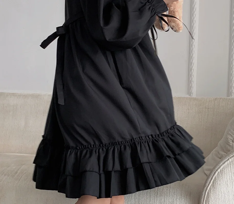 

Japanese Harajuku Women Black Ruffles Dress Lantern Sleeve Lolita Style Gothic Dress Sweet Kawaii Cute Bow Girl Dress