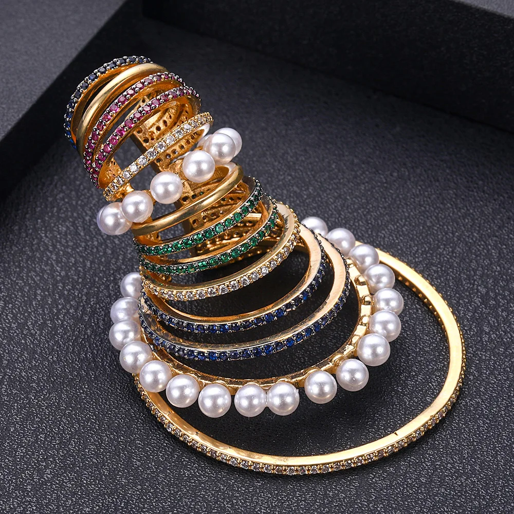 Женские серьги-клипсы с фианитами на средний восток | Украшения и аксессуары