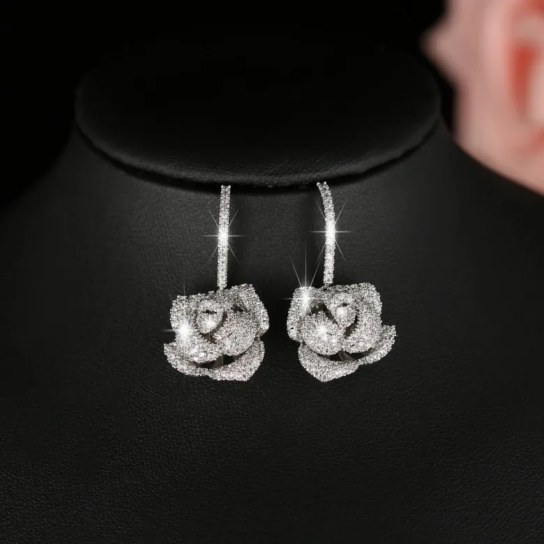 Модные Серебристые кристально чистые серьги-капли с кубическим цирконием в виде