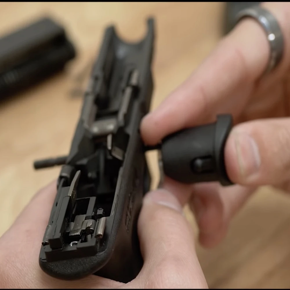 Grip Plug Tool And Oil Reservoir For Glock Gen3 G17/19/22/23/31/32/34/35 Gen4&amp5 G17/19/21/22/23 Hunting Accessories | Спорт и