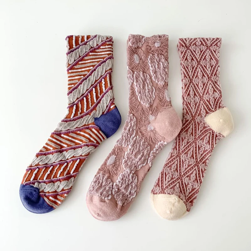 

Folk-Custom Style Long Socks Women Fashion Breathable Harajuku Accessories Cute Socks Leg Warmers Kawaii Socken Calzini Donna