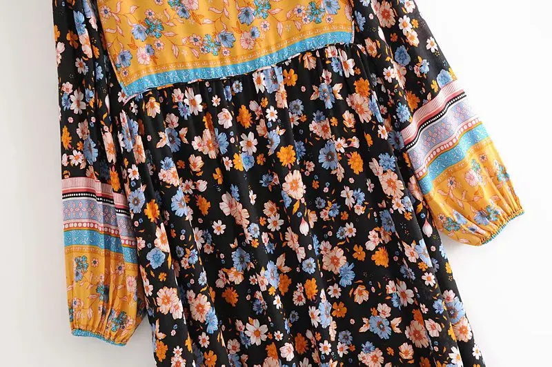 

Europe and the United States wholesale 2020 summer cotton beach resort positioning flower tassel long-sleeved dress