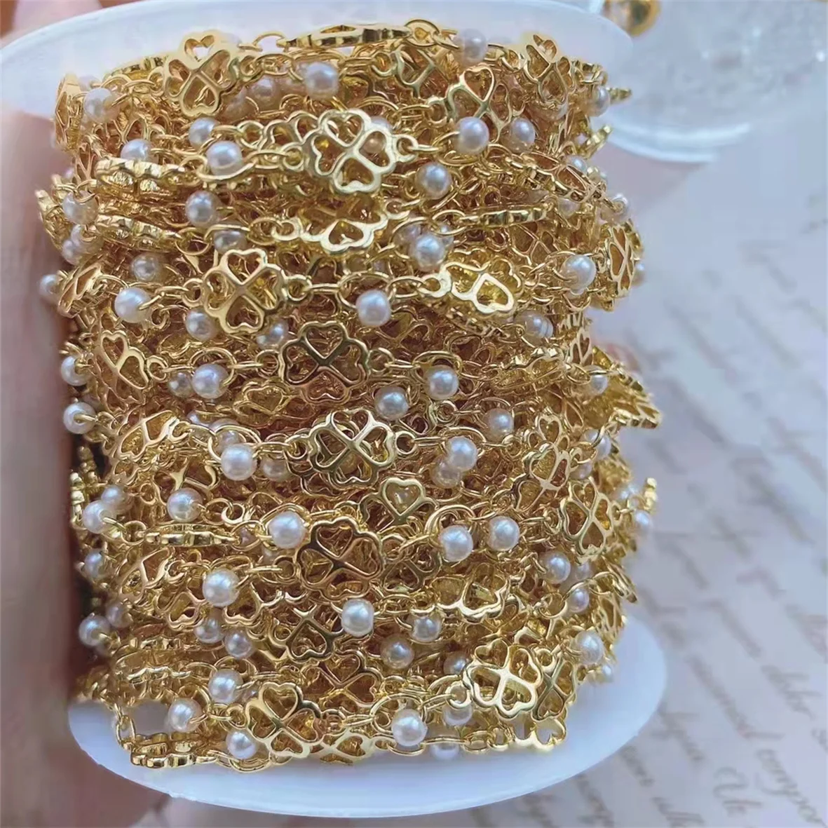 

WT-RBC204 Procurement Lucky clover mix and match pearl Golden chain bracelet delicate Girl's Birthday Anniversary Present