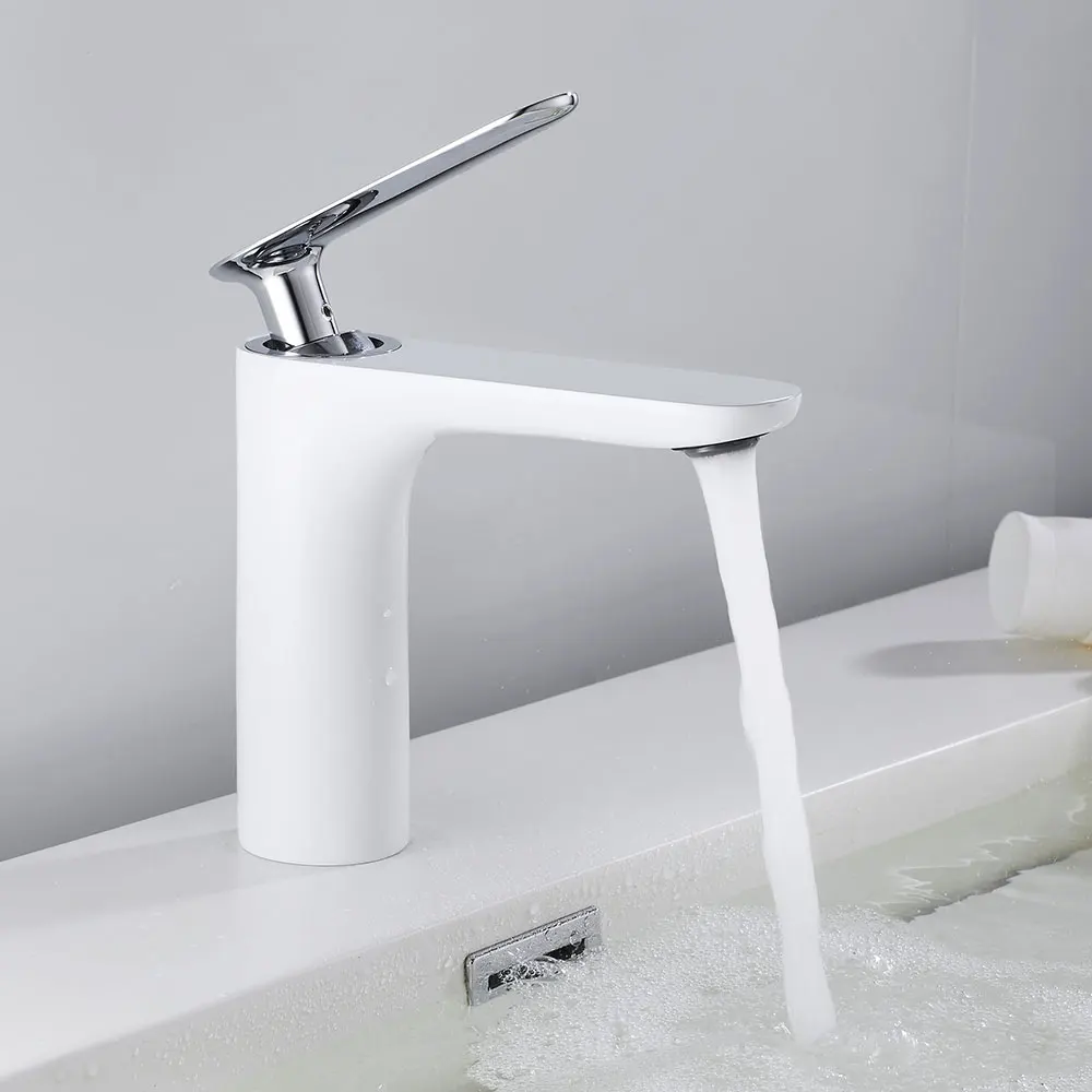 Смесители для раковины элегантный смеситель ванной комнаты с горячей и холодной
