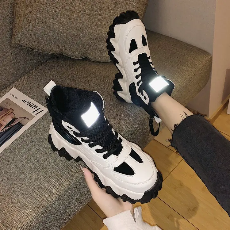 2019 г. Зимние новые стильные женские кожаные ботинки женская обувь на шнуровке