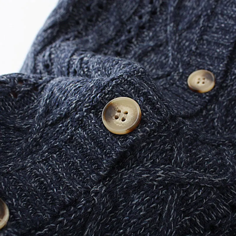 Осенне-зимний кардиган свободного покроя с круглым вырезом и длинным рукавом