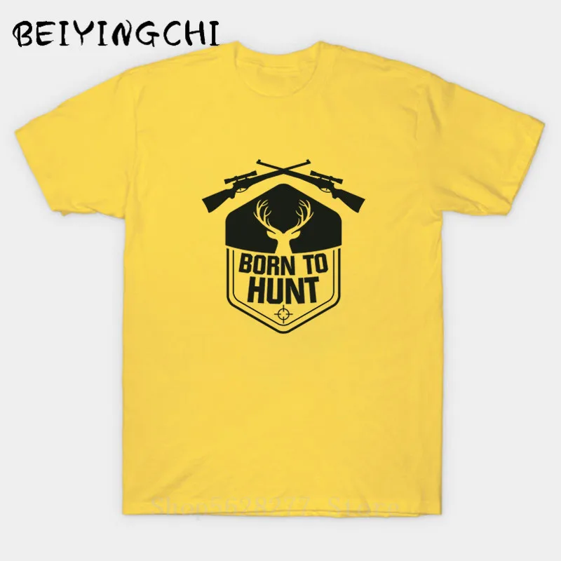 Born To Охота Футболка Hunter олень Bearsport стеллаж для выставки товаров винтовка