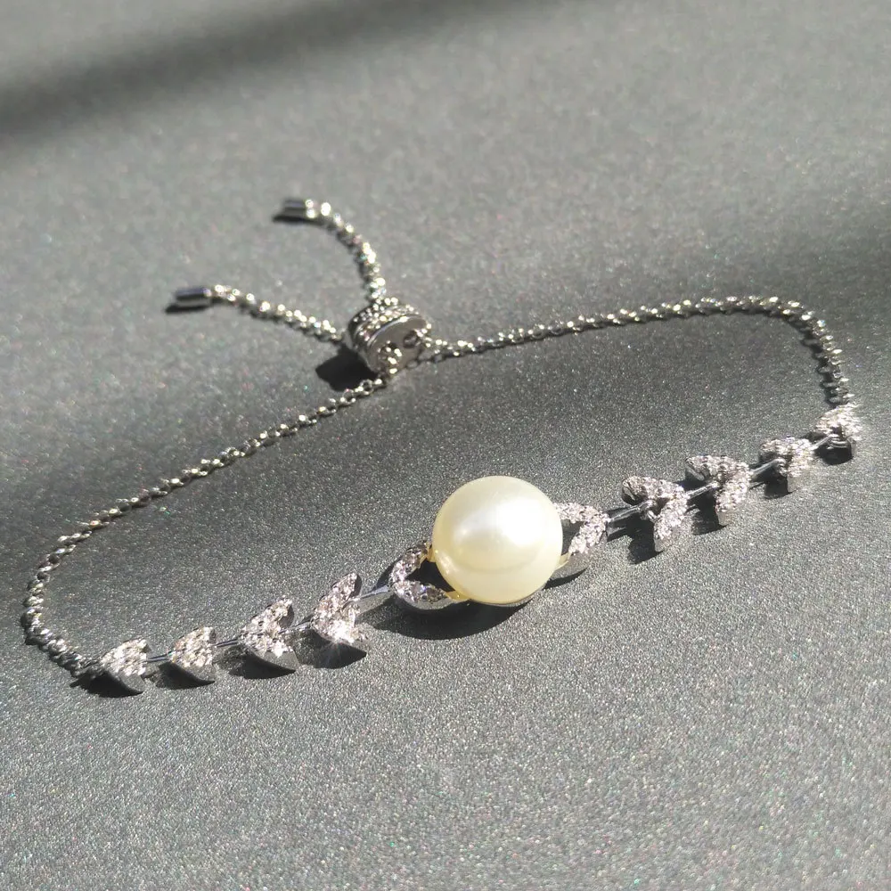 

s925 sterling silver new petal pearl girlfriend telescopic bracelet women fashion light luxury temperament hand jewelry wedding