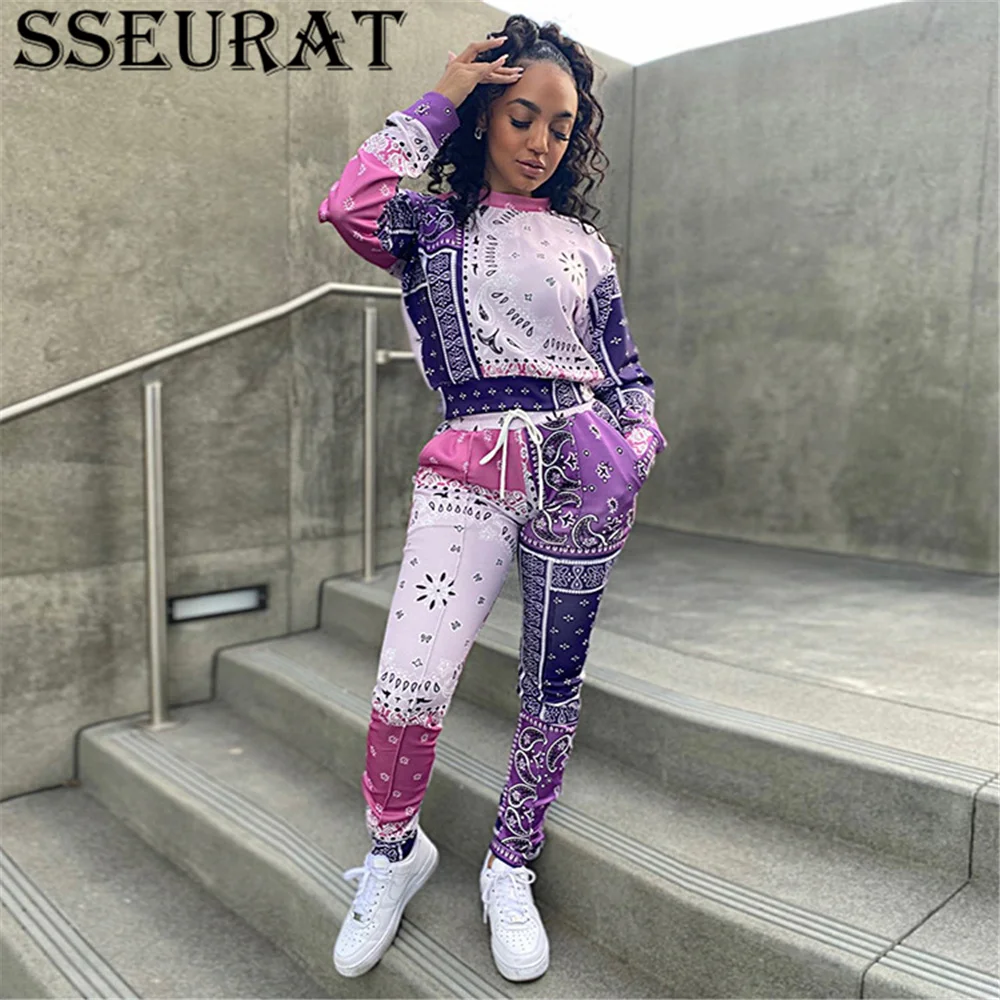 

SSEURAT Women Tracksuit Bandanna Print Long Sleeve Tops Sweatpants 2 Piece Set Autumn StreetWear Matching Sets