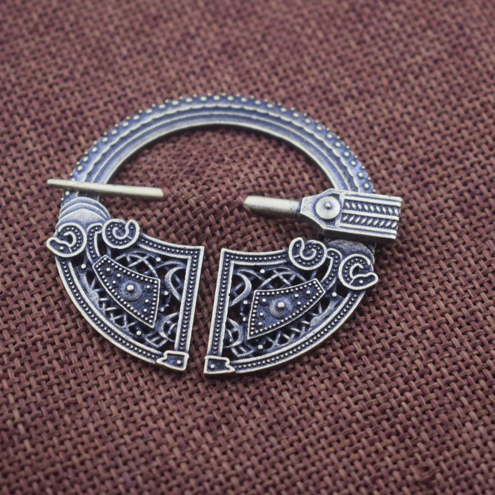 Винтажная брошь на застежке для одежды | Украшения и аксессуары