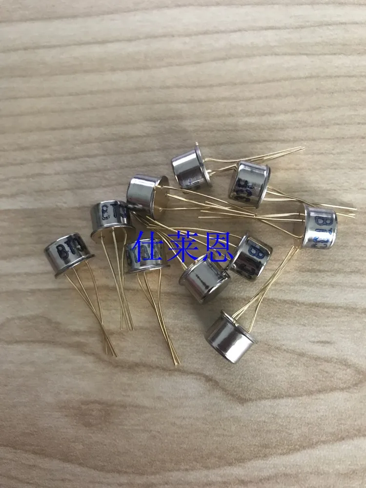 ТРАНЗИСТОР BT33F BT33 кремниевый полупроводниковый однораспределительный