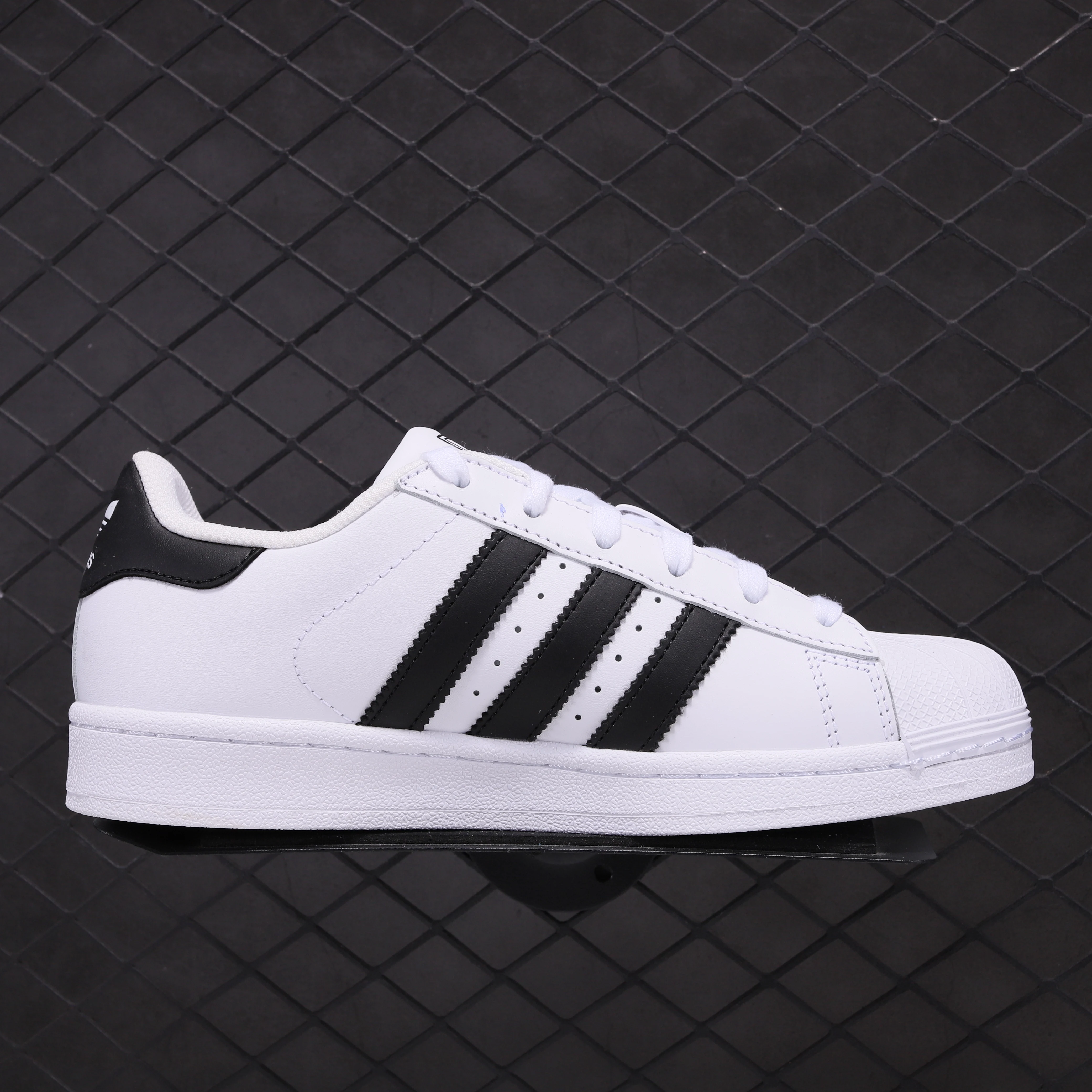 

Original New Arrival Originals SUPERSTAR Sneakers Casual skateboard shoes Men's and women's shoes eur35-46