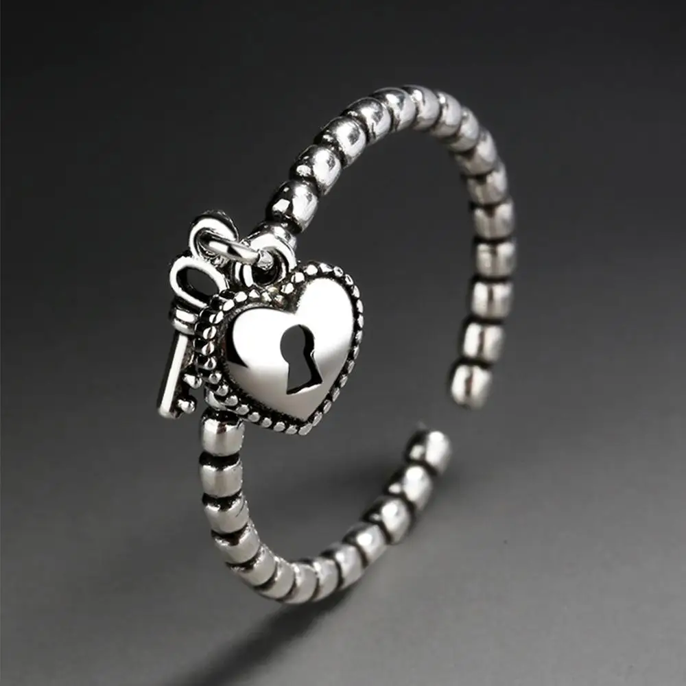 Новое поступление кольцо с подвеской в виде сердца стиле ретро серебряное на