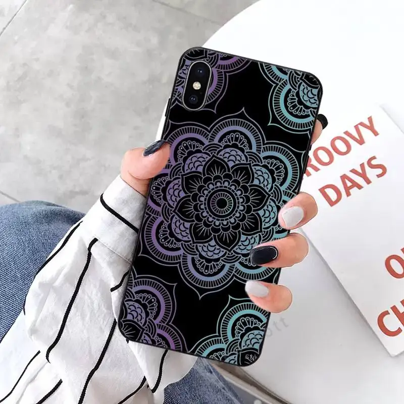 

Mandalas Pattern Phone Cases for iPhone 11 12 mini pro XS MAX 8 7 6 6S Plus X 5S SE 2020 XR