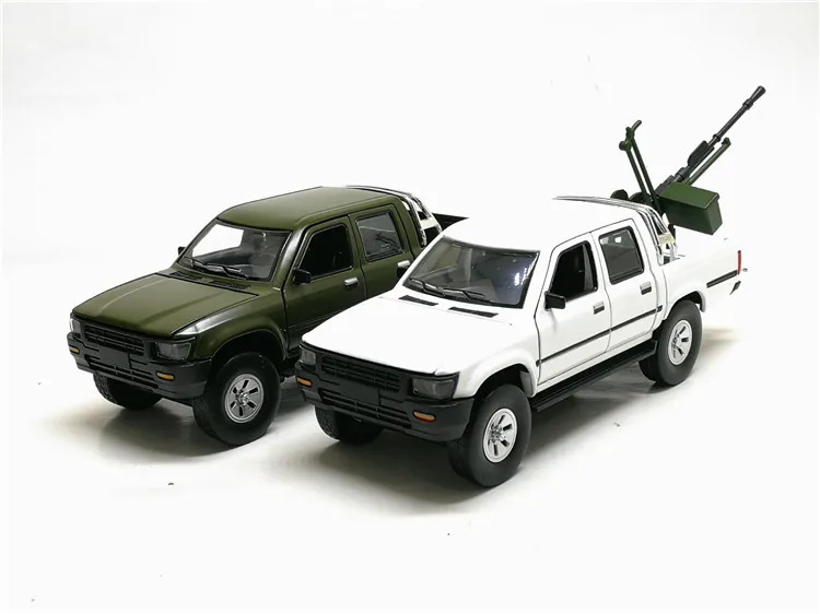 Новинка 1/32 Toyota Hilux пикап с анти-танковым пистолетом литая металлическая Модель автомобиля игрушки звуковое освещение для детей подарки с коробкой
